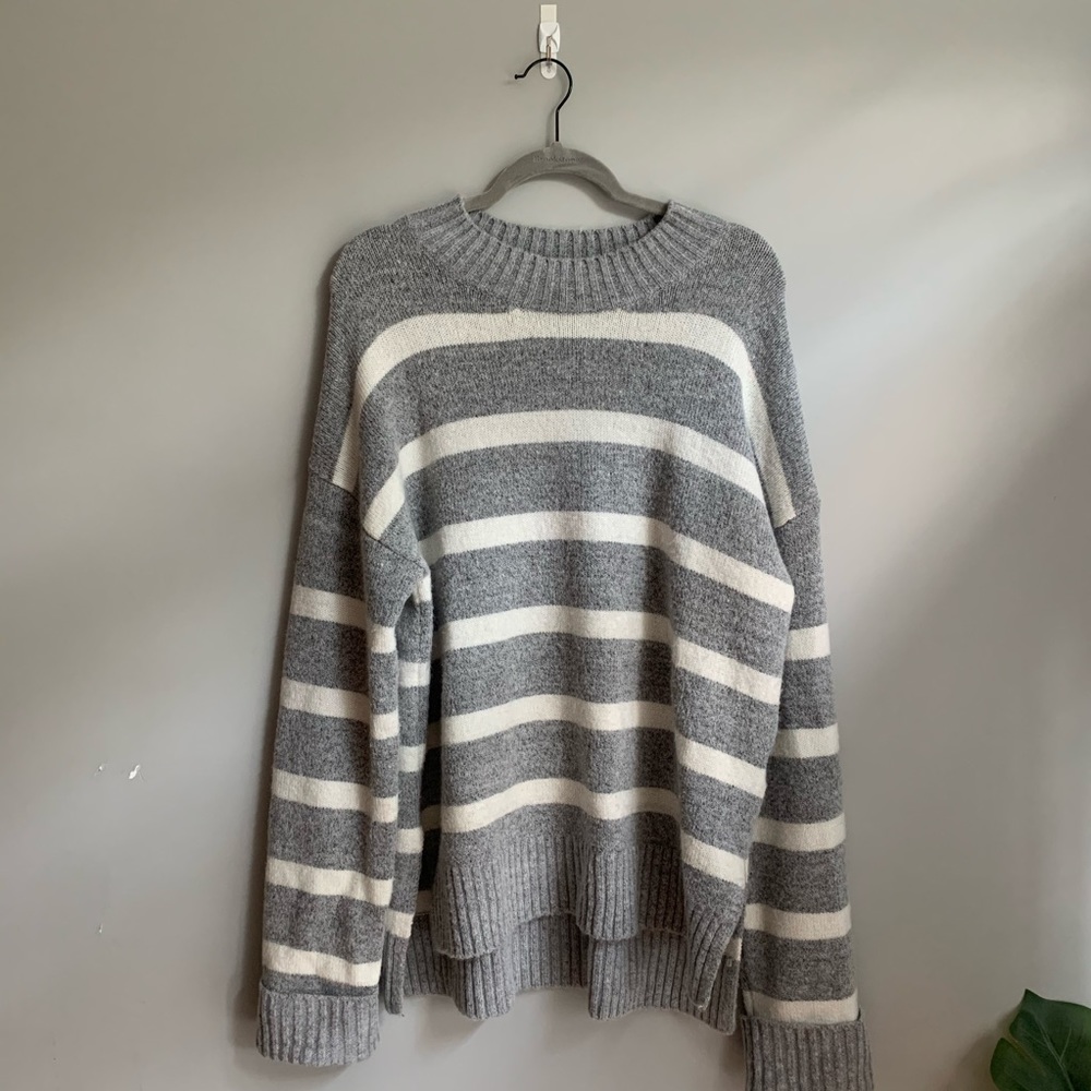 FOREVER 21 Oversized sweater